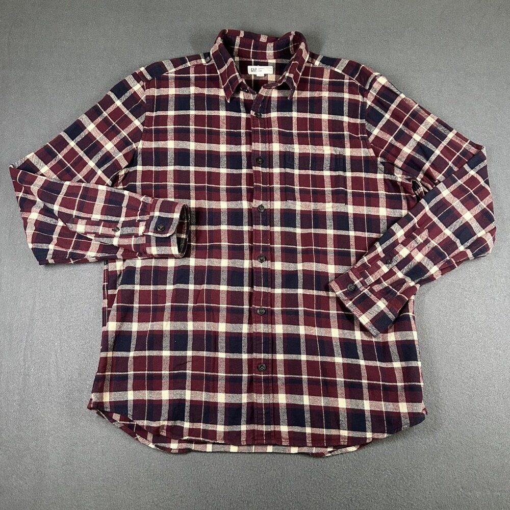 GAP Flannel Shirt Mens Large Red Plaid Long Sleeve Button Down Casual Shirt